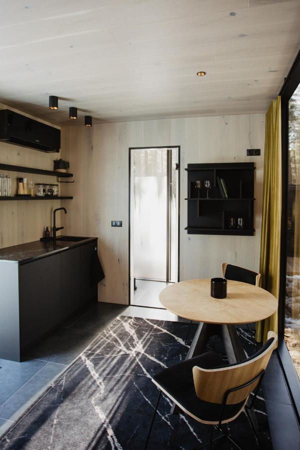 ÖÖD Hötels Laheranna SUDU- with sauna Ihasalu Exterior foto